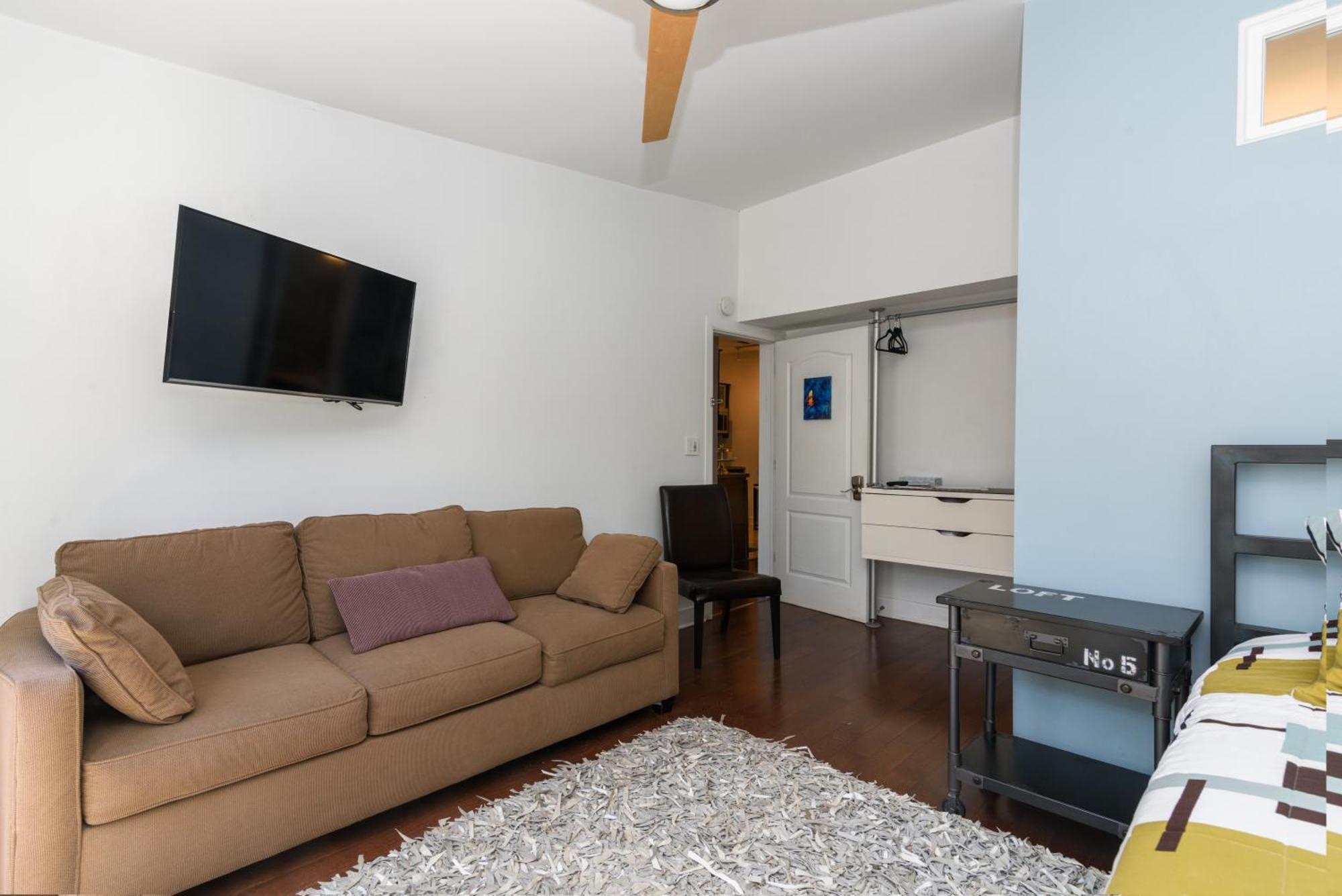 House 5863- Chicago'S Premier Bed And Breakfast Pokoj fotografie