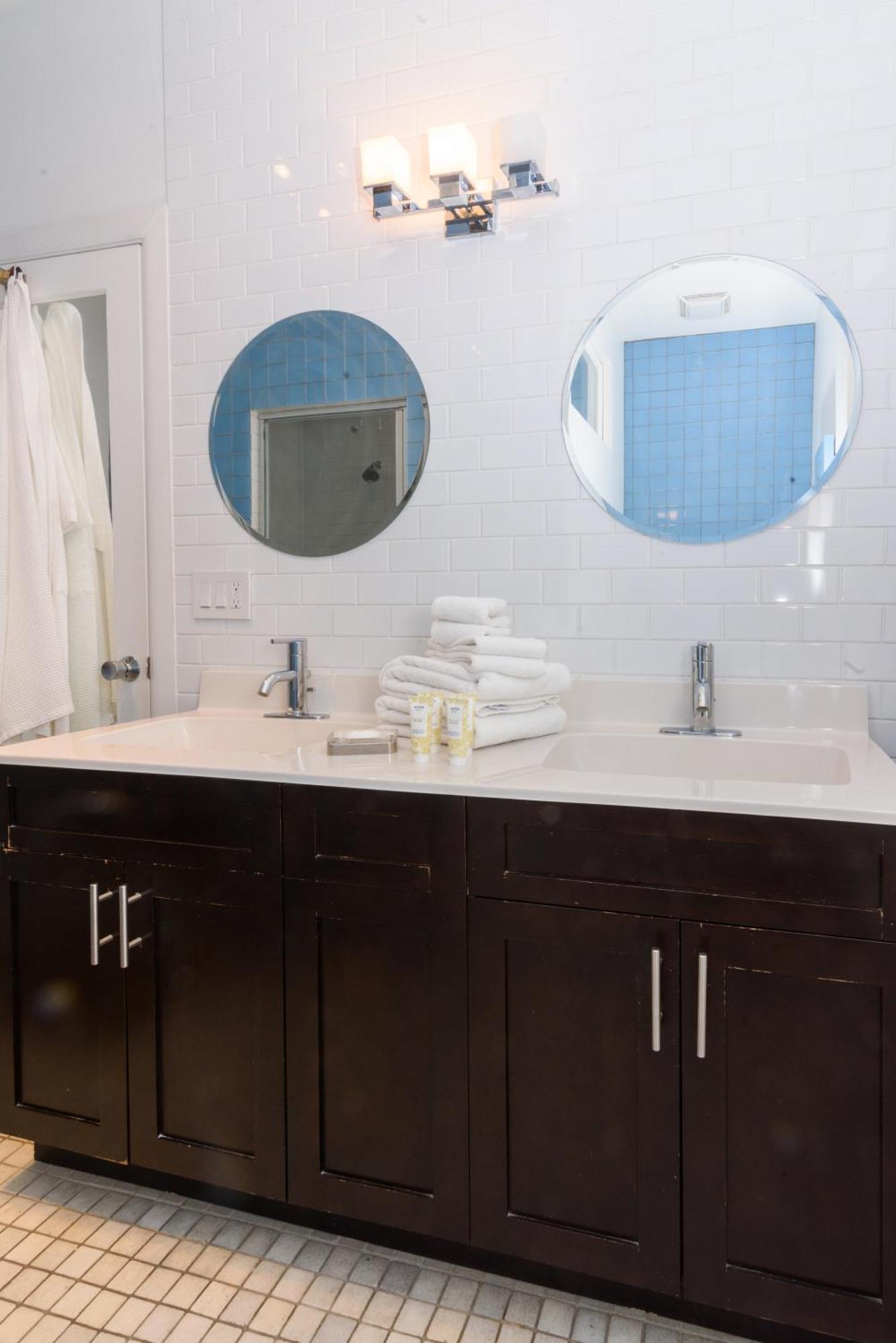 House 5863- Chicago'S Premier Bed And Breakfast Pokoj fotografie